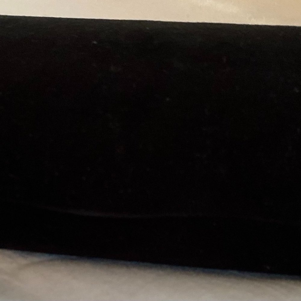 HP🎉SUNGLASS NEW GUCCI Authentic Black Beige Gray Eyewear Rectangle Velvet Case - Picture 3 of 11